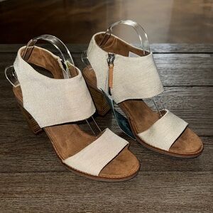Toms Majorca Cutout Block Heeled Sandal Natural